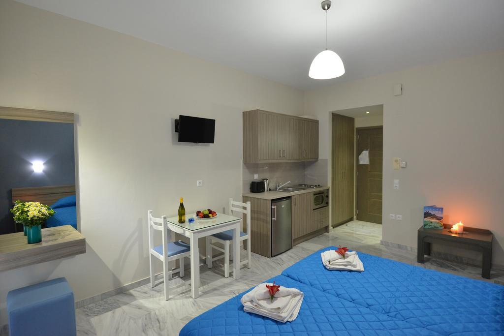 Vesperi Studios & Apartments Rethymno  Room photo